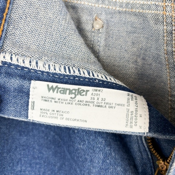 VTG Wrangler Unisex Rigid Denim Jeans Sz 35x32 - Picture 12 of 12